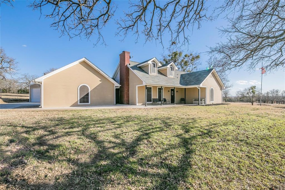 110 La Vista Ct, Weatherford, TX 76088 - photo 1