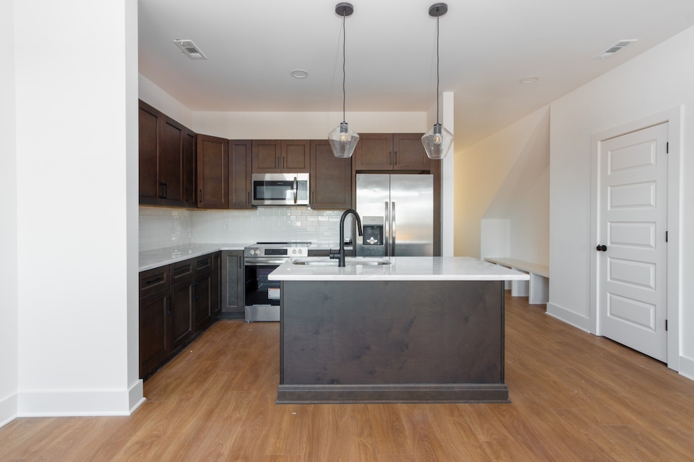 Pending $324,999