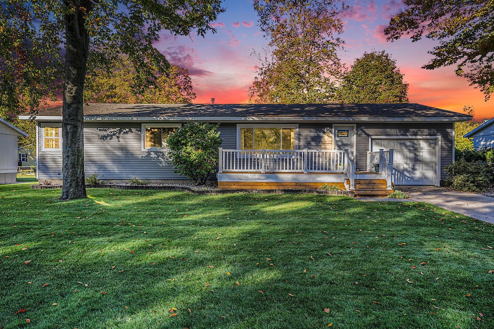 4543 Poulin St, Norton Shores, MI 49441 - photo 1