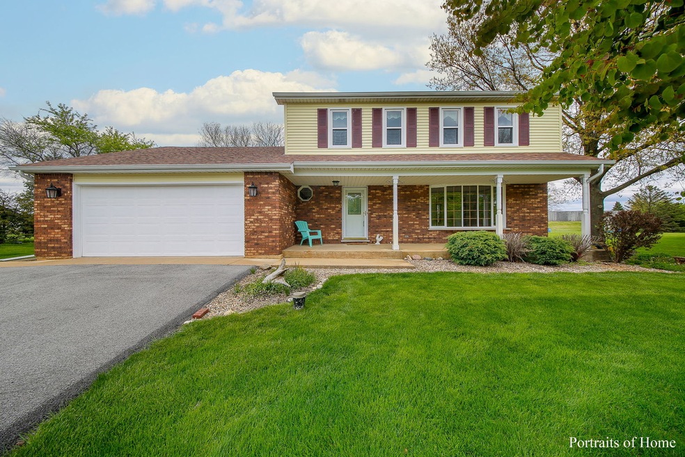 29W332 Wagner Rd, Naperville, IL 60564 - photo 1