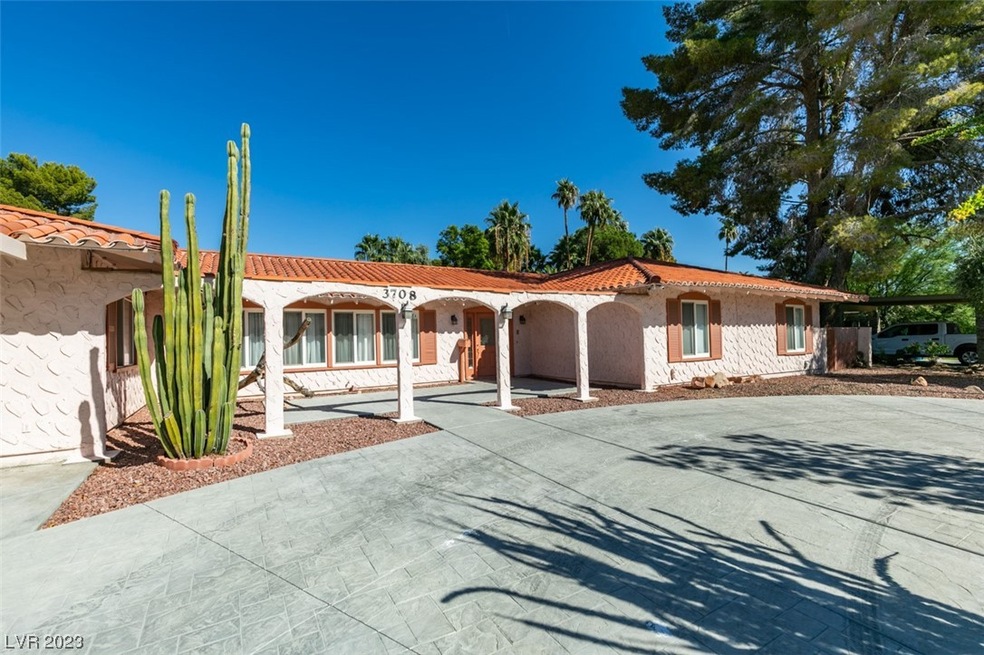 3708 S Rosecrest Cir, Las Vegas, NV 89121 - photo 1