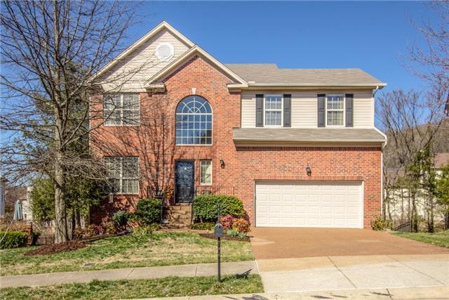 1113 Madison St, Shelbyville, TN 37160 - photo 1