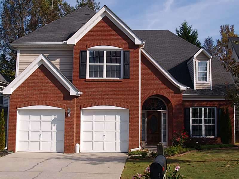 Exterior Front. 3 bed 2.5 bath PLUS loft space, Ne