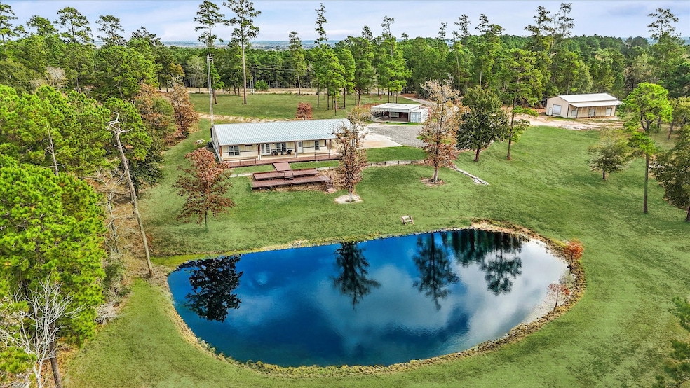 114 Fm 3179 Rd, Huntsville, TX 77340 - photo 1