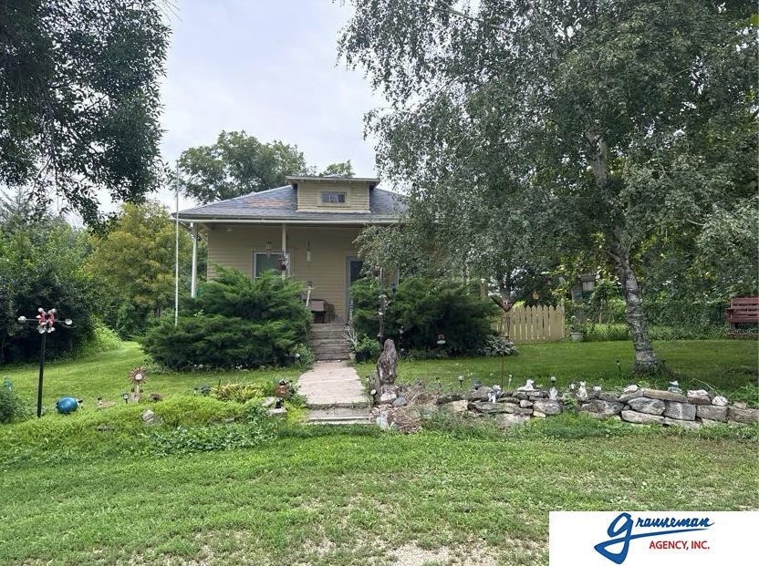 106 Center St, Auburn, NE 68305 - photo 1