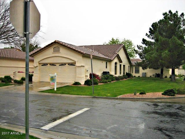 Front Elevation - Corner Lot