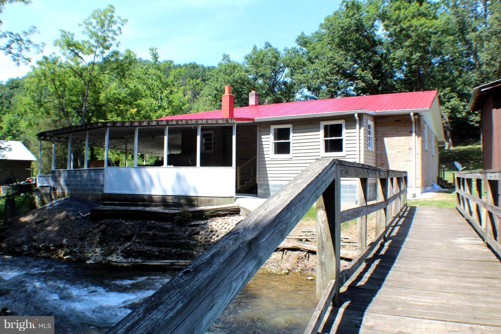 1548 Spring Run Rd, Petersburg, WV 26847 - photo 1