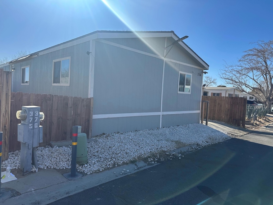 Rosamond.jpg-1.jpg-4