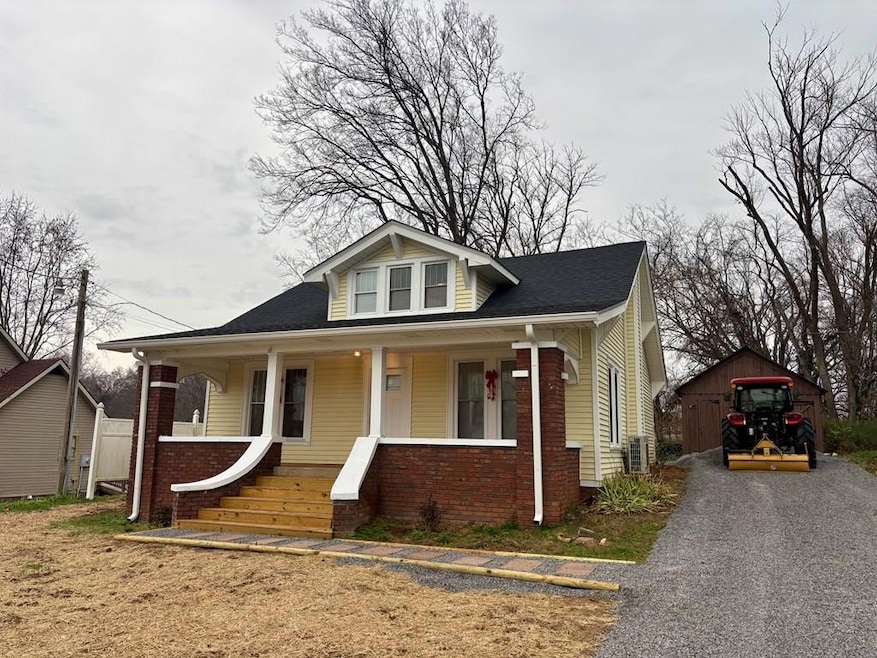 40 Line St, Cadiz, KY 42211 - photo 1