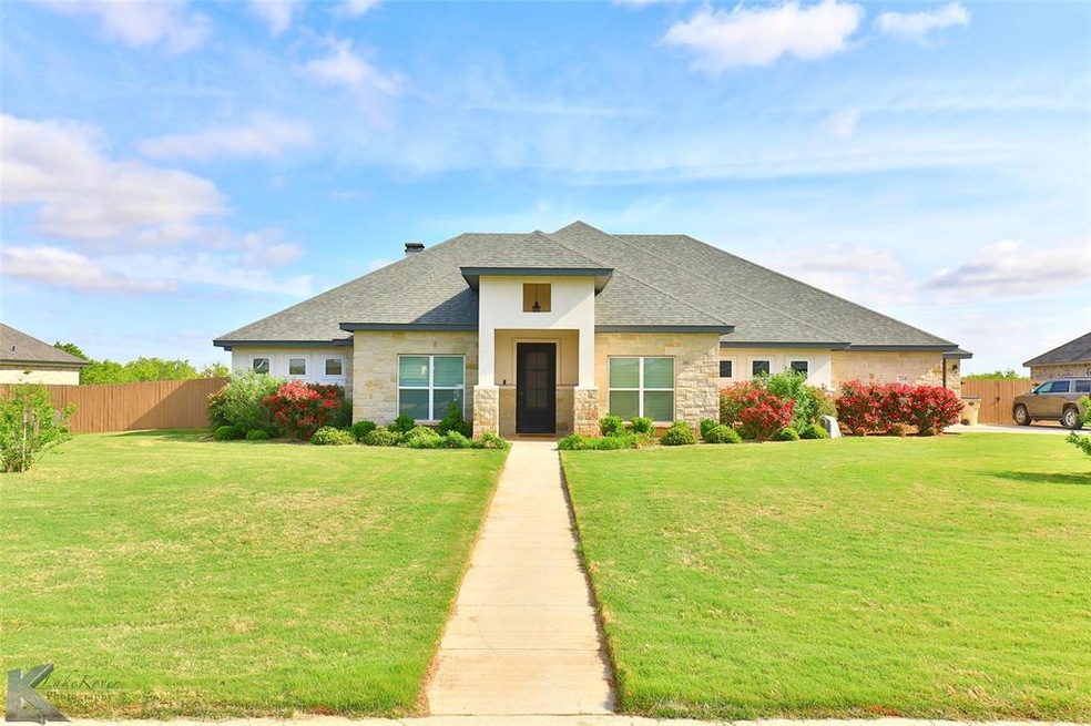 218 El Camino Ct, Abilene, TX 79602 - photo 1