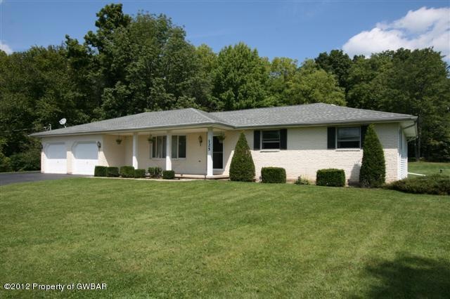 125 Manor Dr, Shavertown, PA 18708 - photo 1