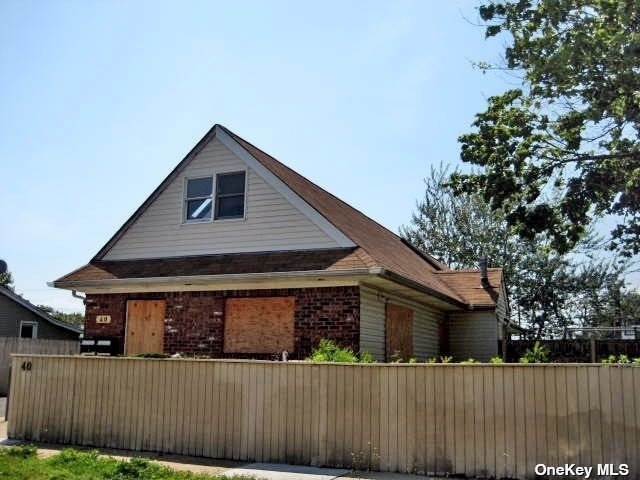 40 Kildare Rd, Island Park, NY 11558 - photo 1