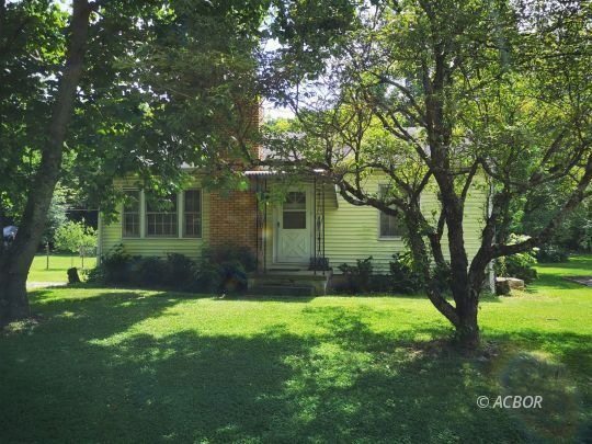 21 Pomeroy Road