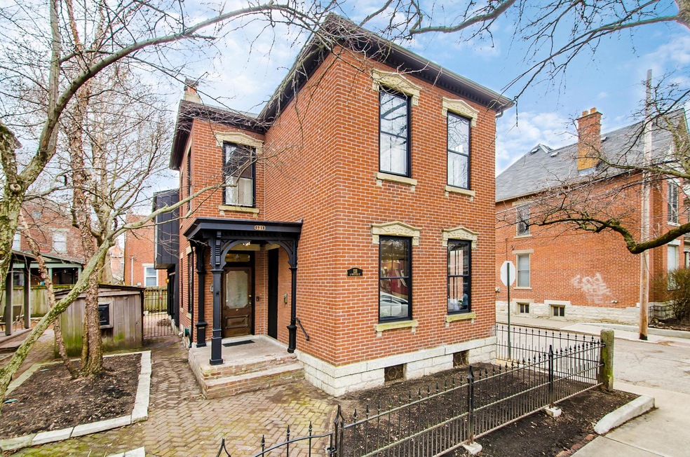 131 E Whittier St, Columbus, OH 43206 - photo 1