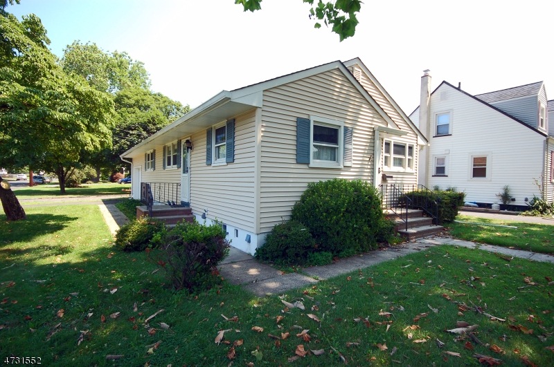 164 Shepherd Ave, Middlesex, NJ 08846 - photo 1