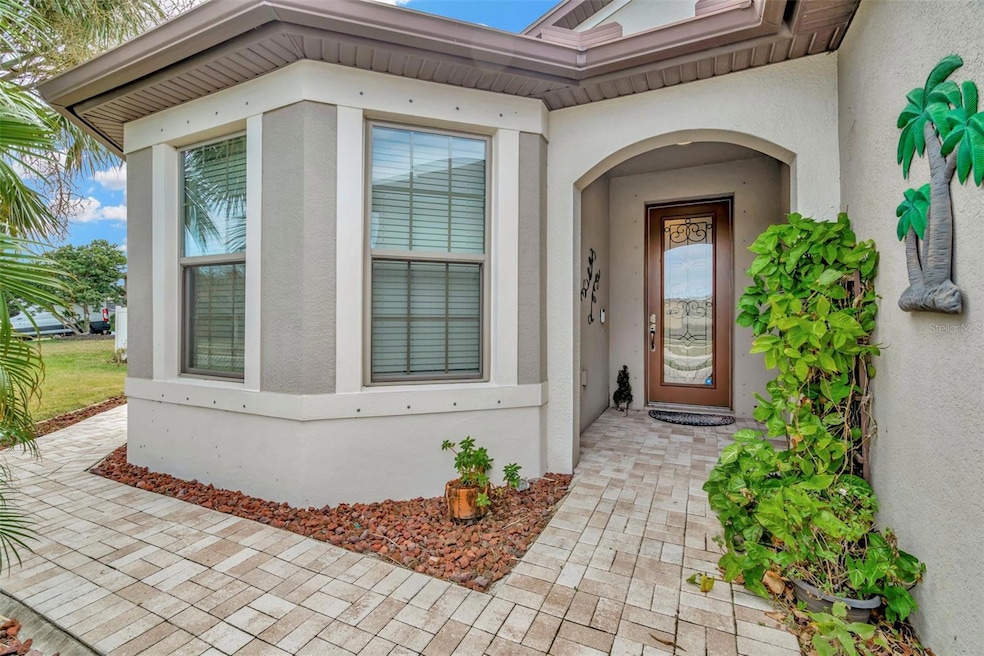 16340 Treasure Point Dr, Wimauma, FL 33598 - photo 1