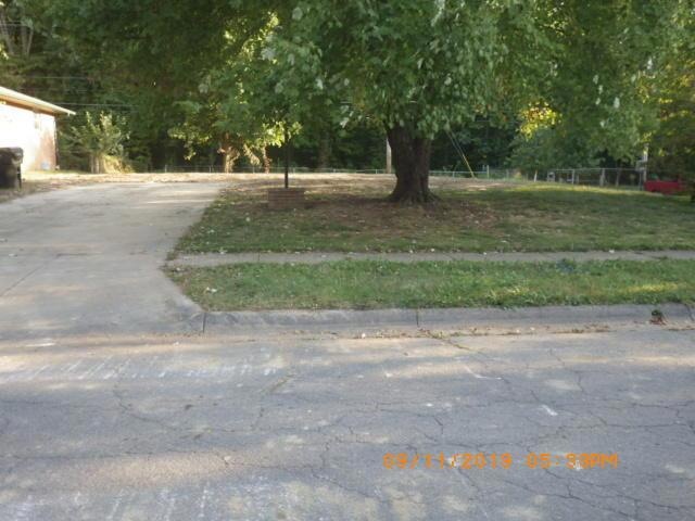 1161 Vinewood Dr, Columbus, OH 43229 - photo 1