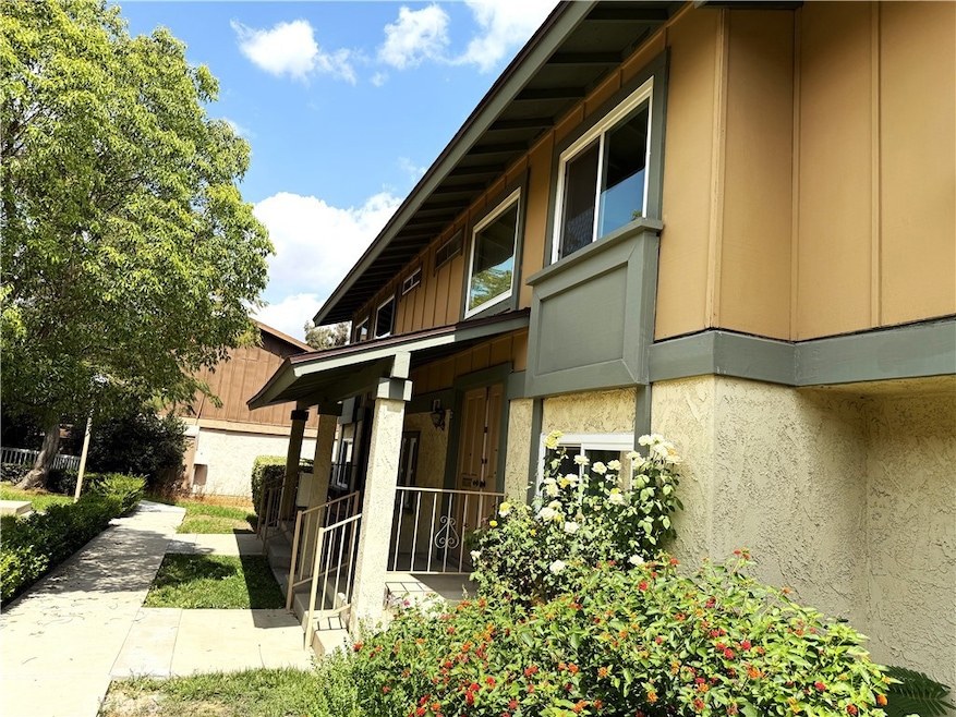 6629 Wilbur Ave unit 22, Reseda, CA 91335 - photo 1