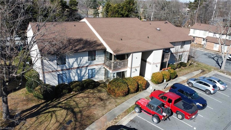 Building view 1740 N. Hamilton St., #F - upper level condo located on rear of building
