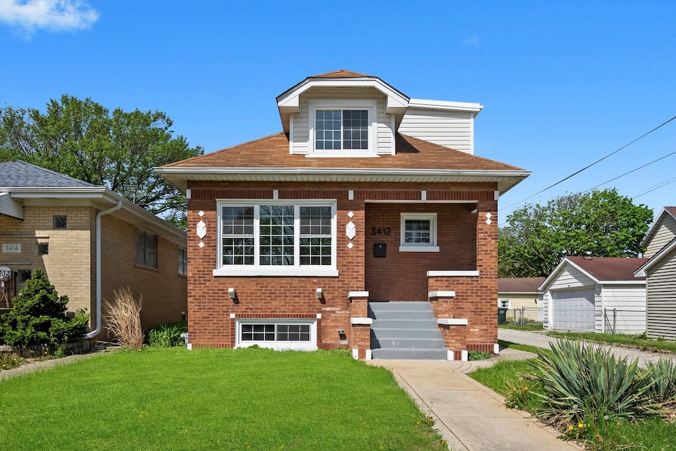 Sold $575,000