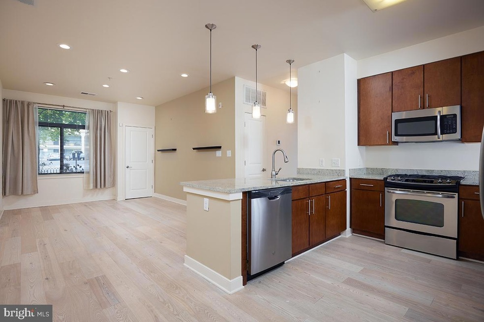 8005 13th St unit 104, Silver Spring, MD 20910 - photo 1