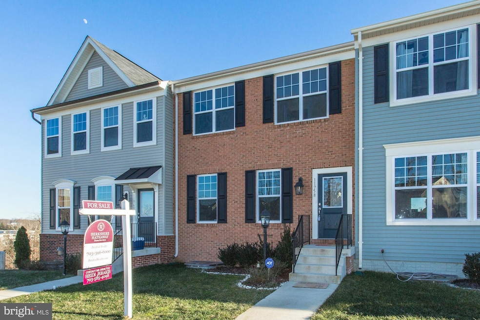 11758 Dawkins Ridge Ln, Bristow, VA 20136 - photo 1