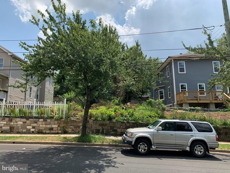 5213 Dix St NE, Washington, DC 20019 - photo 1