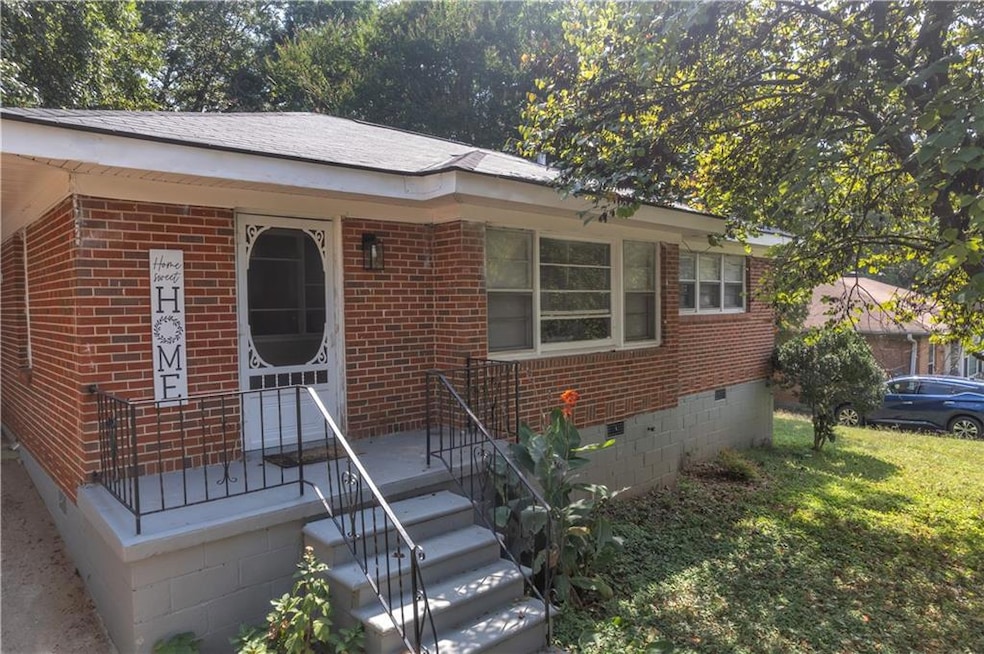 5570 Ash St, Forest Park, GA 30297 - photo 1