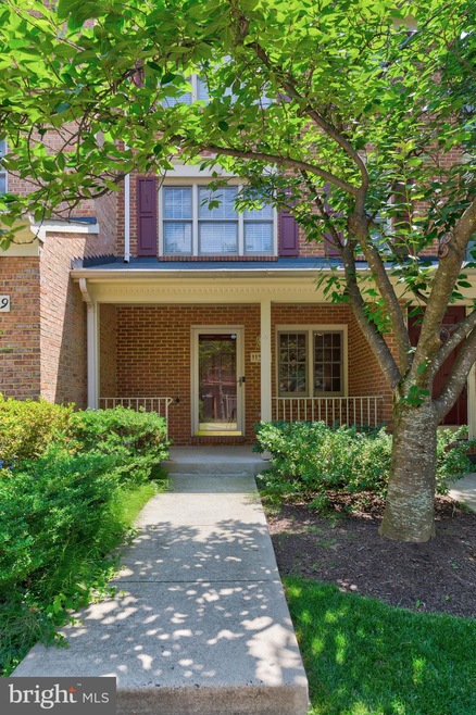 11337 Morning Gate Dr, Rockville, MD 20852 - photo 1