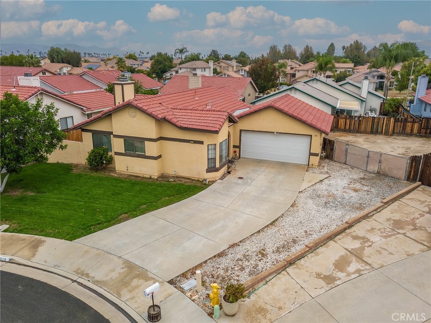 1010 Basalt Ct, Hemet, CA 92543 - photo 1