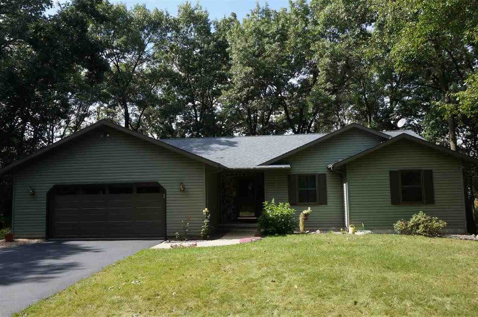 421 Game Ridge Trail, Oregon, WI 53575 - photo 1