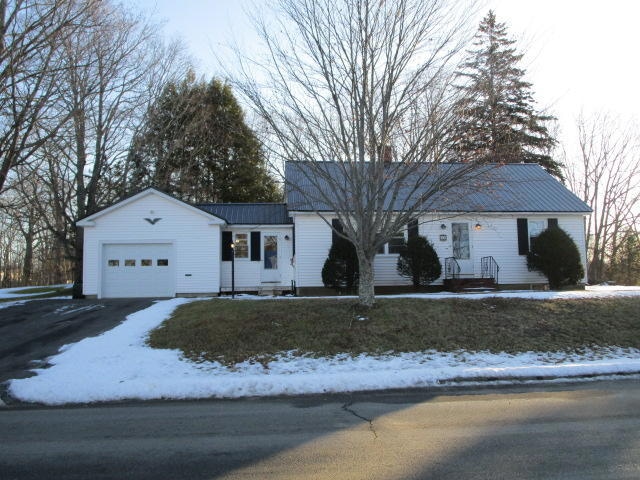 59 Bridge St, Bucksport, ME 04416 - photo 1