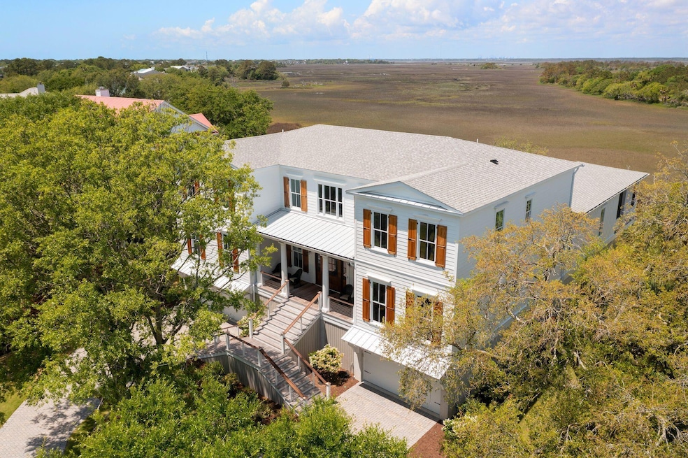 Sold $5,300,000 • Co-Listing Agent