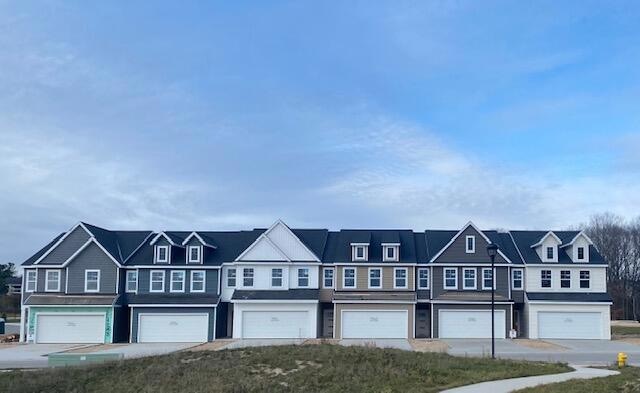 4235 Stratton Blvd SE, Grand Rapids, MI 49512 - photo 1