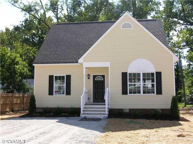 Exterior Front - Very nice quality built new const