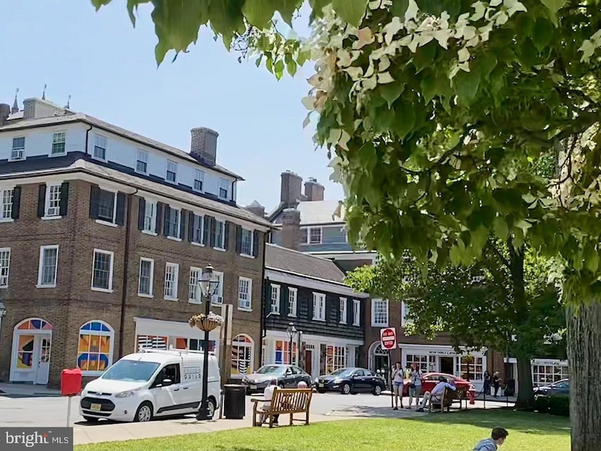 For Rent $2,300/month