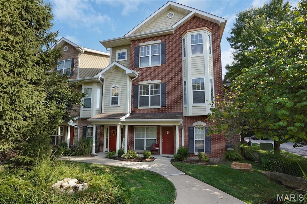 For Sale $285,000 • Co-Listing Agent