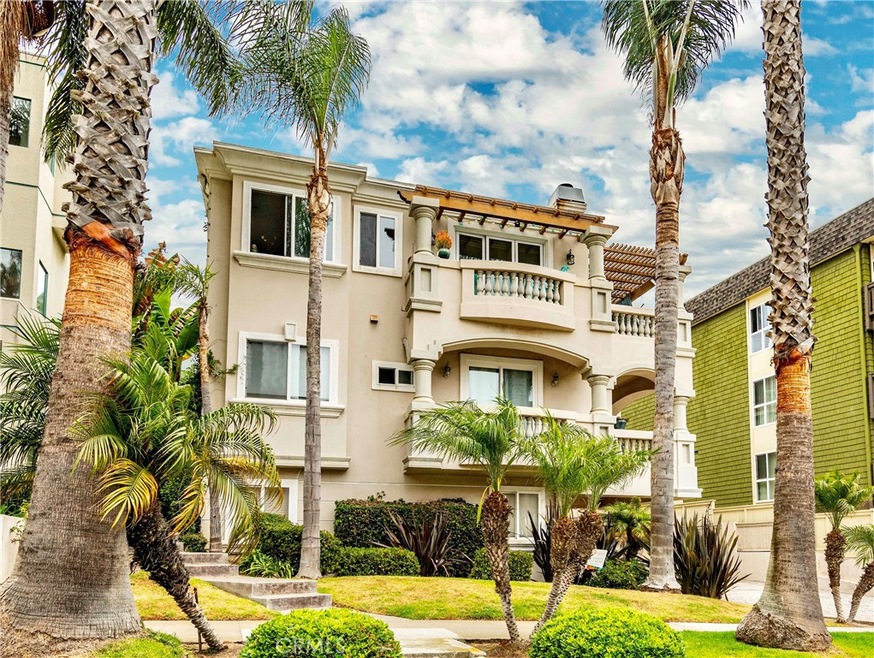 520 Esplanade unit D, Redondo Beach, CA 90277 - photo 1