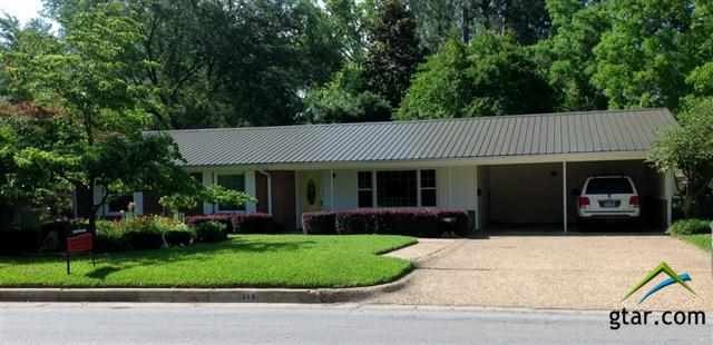 319 E Amherst Dr, Tyler, TX 75701 - photo 1