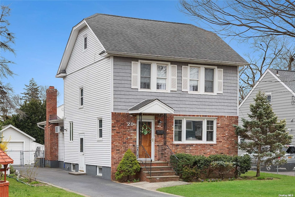 Sold $790,000 • Co-Listing Agent