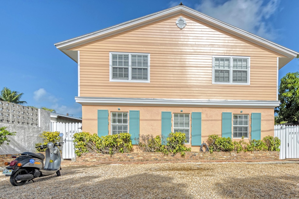 2521 Fogarty Ave unit 1, Key West, FL 33040 - photo 1