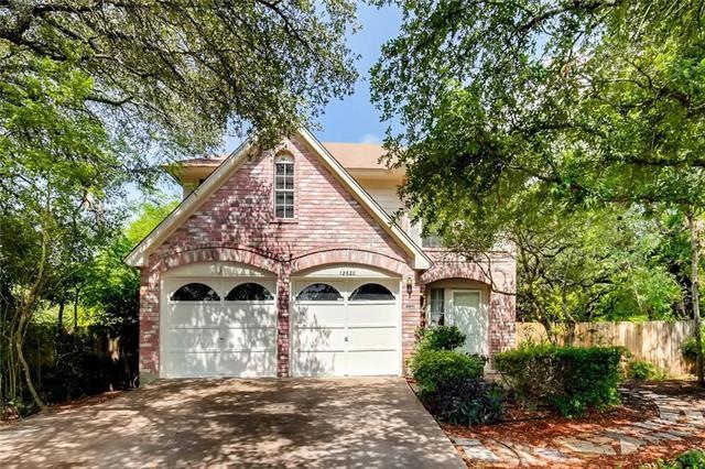 Welcome home! Come see this stunning 3/2.5 home in