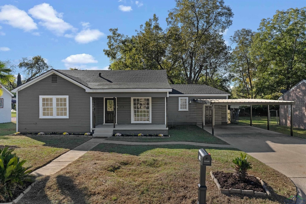 510 S Jean Dr, Longview, TX 75602 - photo 1