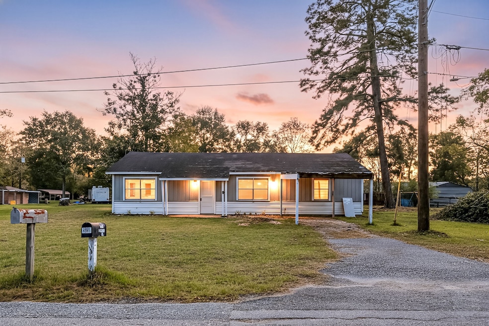 340 Magnolia Dr, Huffman, TX 77336 - photo 1