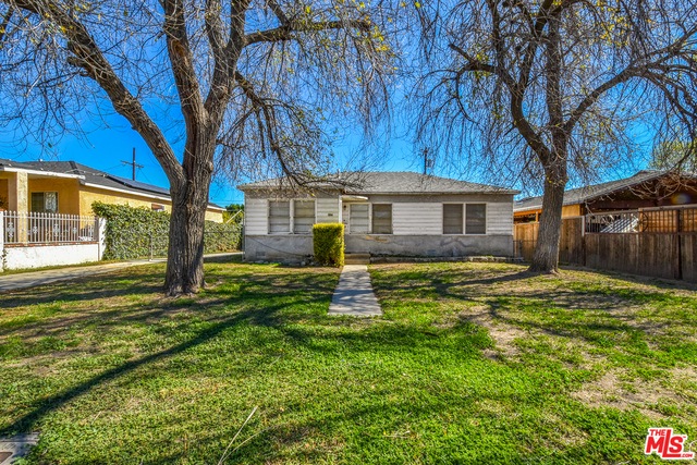 14436 Carlsbad St, Sylmar, CA 91342 - photo 1