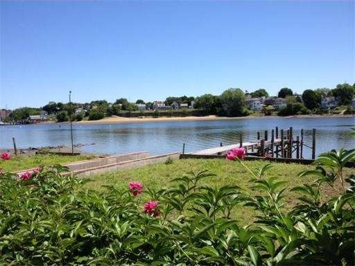 38 Crescent Ave, Beverly, MA 01915 - photo 1