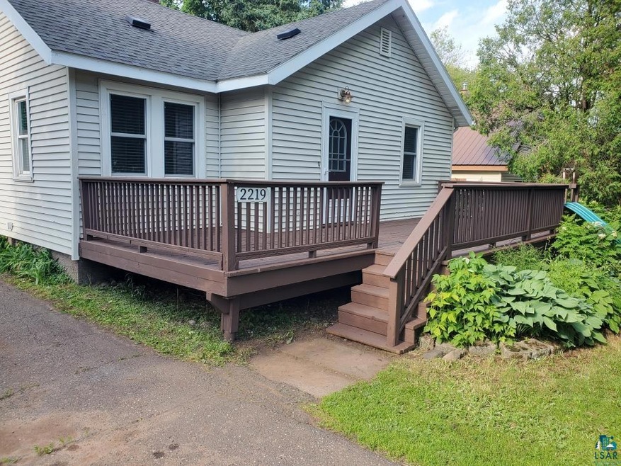 2219 Hoover St, Duluth, MN 55811 - photo 1