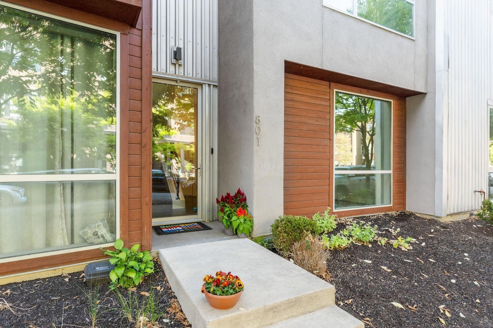 801 N 6th St, Columbus, OH 43215 - photo 1