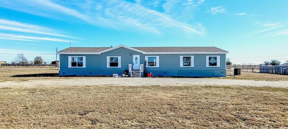 8552 County Road 1010, Joshua, TX 76058 - photo 1