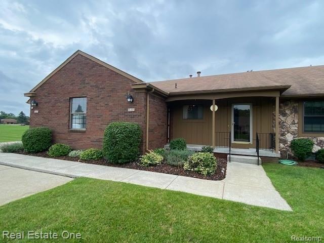 11932 Shenandoah Dr unit 2, South Lyon, MI 48178 - photo 1